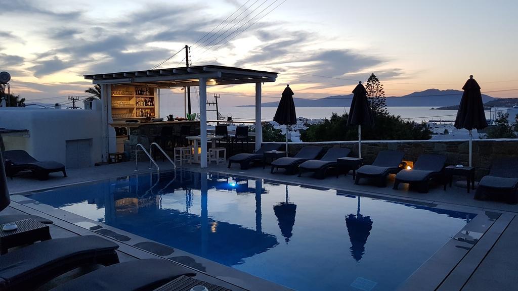 Varnali Small Boutique Mykonos Town
